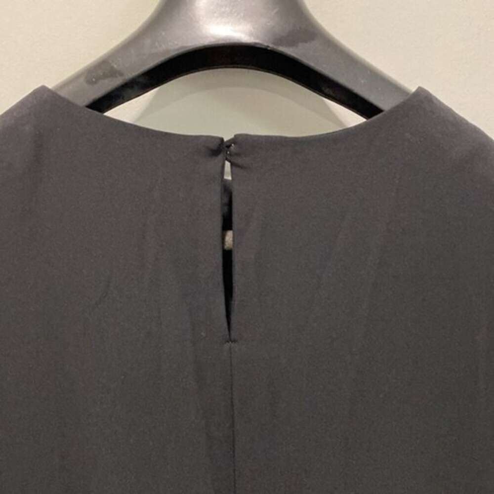 Classic Sleeveless Black Sheath Dress - Picture 5 of 7